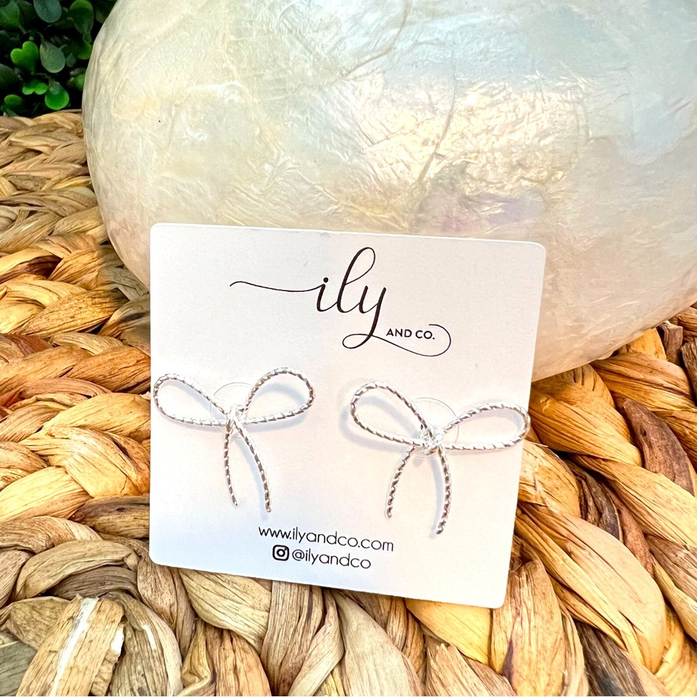 New Small Bow Studs | Textured Finish | Silver | Lightweight | Boutique | 1 inch